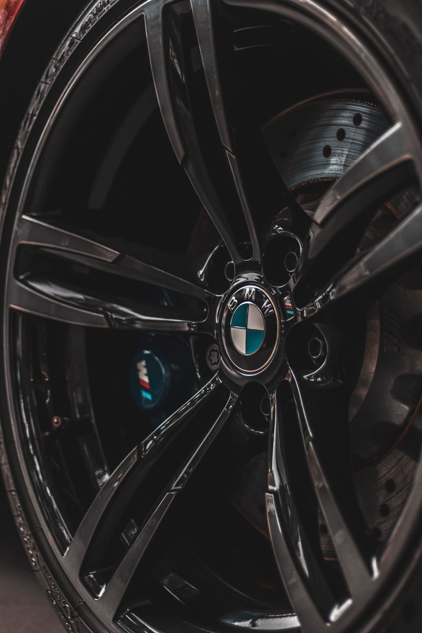 Alloy wheel refurbishment